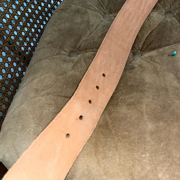I.Magnin Vtg. Leather Belt Made in Italy 🌵Large - Picture 7 of 10